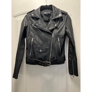Zara‎ Women’s Biker Leather Outdoor Faux Activewear Coat Jacket Size S Black
